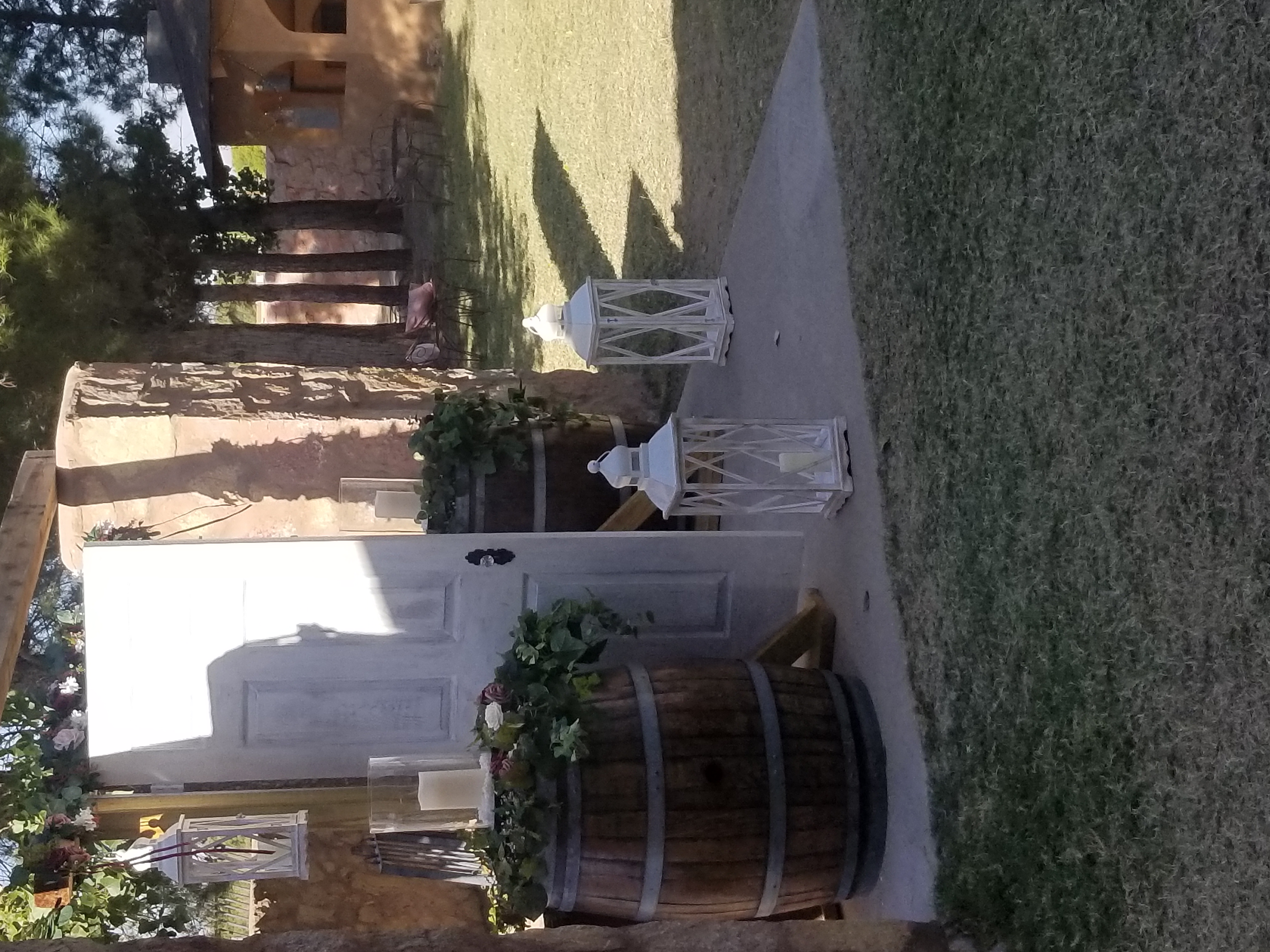 wedding decor for outdoor ceremony